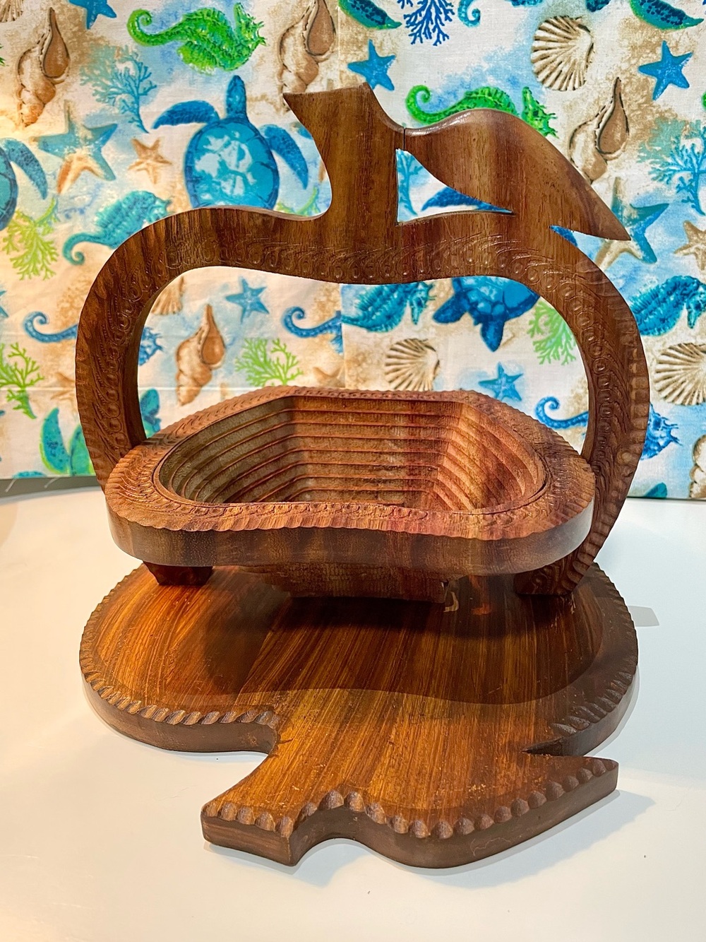 Vintage Collapsible Apple-Shaped Wooden Basket / Trivet